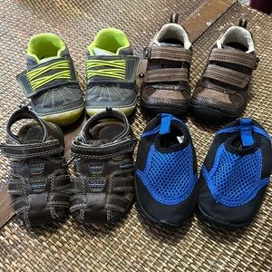 Boys size 4/4.5 Shoes